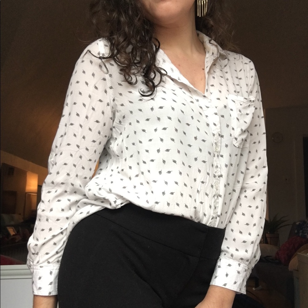 White Button Up w/ Leaf Pattern from Velvet Heart